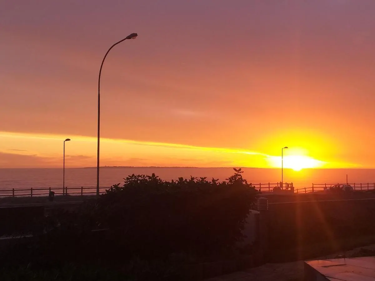 Sea Spray Apartment Bloubergstrand South Africa